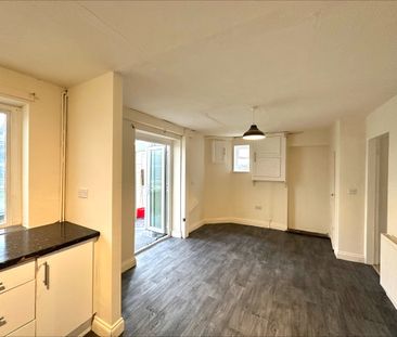 3 bedroom house to rent Greenwich Drive South, Derby, DE22 - Photo 4