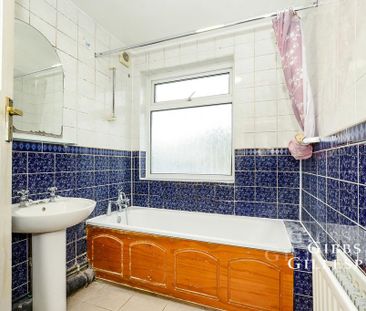 Semi detached house to rent - Photo 6