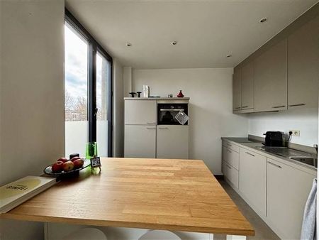 Appartement te huur - Foto 2