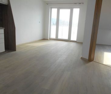 Prenájom bytu 2 + 1 s balkónom v Čadci - širšie centrum - Photo 2
