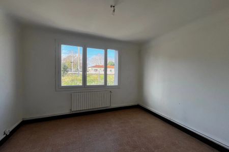 Appartement 3 pieces proche centre ville et gare - Photo 5