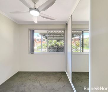 21 Robyn Street, Chapel Hill, QLD 4069 - Photo 3