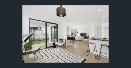 Immaculate & Central Family Home - Photo 2