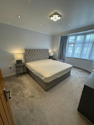 4 bedroom terraced house to rent - Photo 2