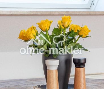 Wunderschöne kompl. neuwertig möblierte Wohnung mit Balkon - Foto 1