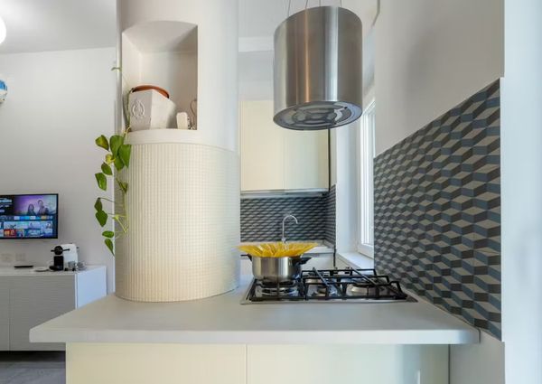 Circonvallazione Nomentana, Rome, Lazio 00162