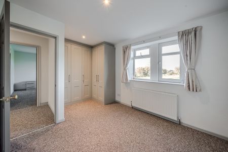 Newall Carr Road, Newall With Clifton, LS21 2HD - Photo 5