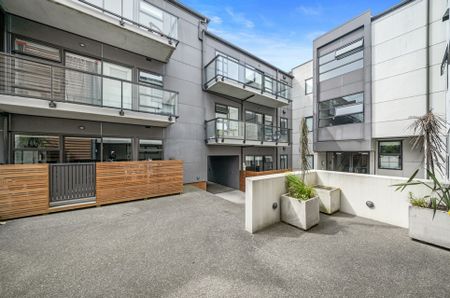 Welcome to 3.01/181 Tasman Street - Photo 3