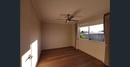 56 Hillcrest St, Rochedale, QLD 4123 - Photo 4