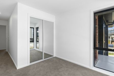 26/2 Eureka Way, Denman Prospect ACT, Belconnen - Photo 4