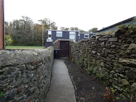 Maes Y Coed, Menai Bridge, Anglesey, LL59 - Photo 2