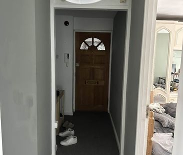 Room in a Shared Flat, Fitch Drive, BN2 - Photo 1