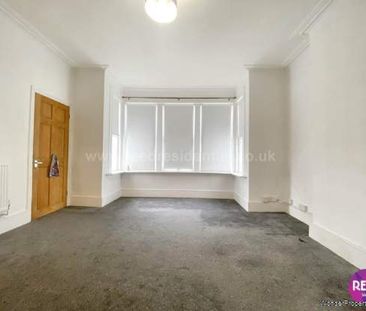 1 bedroom property to rent in Westcliff On Sea - Photo 3