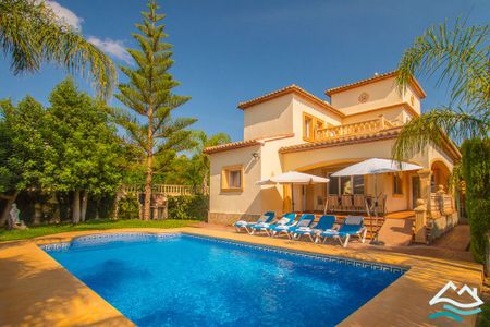 MORAIRA villa for rent with 4 bedroom garden and private pool - Photo 4