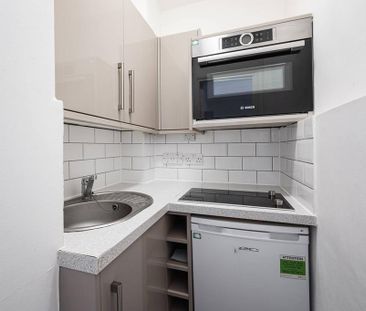 Studio to rent - Photo 4