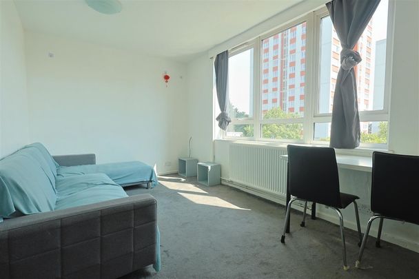 2 bedroom Maisonette to rent in Napier Street, Shieldfield, Newcastle Upon Tyne NE2 - Photo 1
