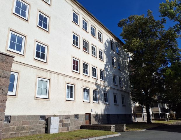 Zentrumsnah - 2-Raum-Wohnung mit offener Wohnküche - Photo 1