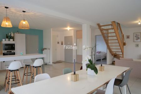 Location Maison 6 pièces 121m² GOUVILLE SUR MER 50560 - Photo 3