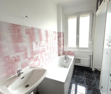 Location Appartement 82m² CALAIS 62100 - Photo 3