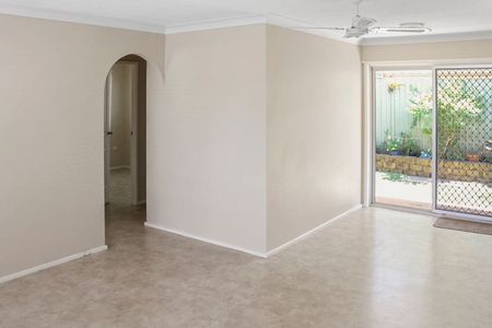 Home For Rent - Photo 2