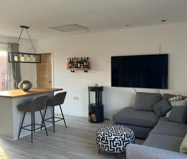 3 Bed Penthouse, Ellerman Road, L3 - Photo 4