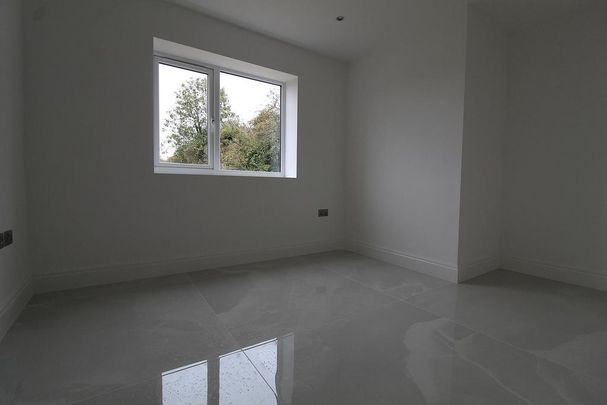 5 bedroom detached house to rent - Photo 1