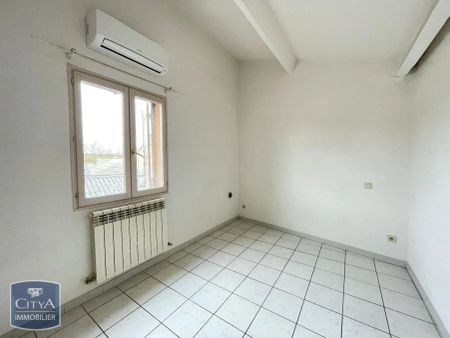Appartement à louer 3 pièces 66.01m² - Photo 2