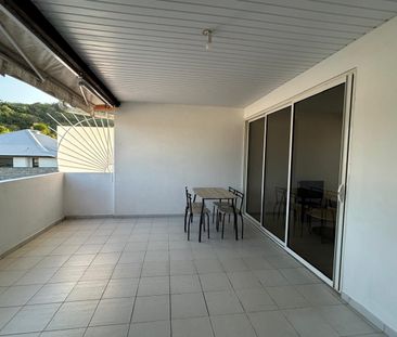 Location Appartement 2 pièces 35m² REMIRE MONTJOLY 97354 - Photo 6