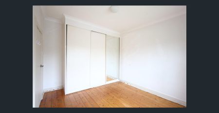 Spacious family home - Photo 3