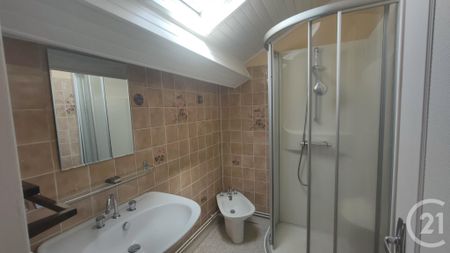 Location Appartement 3 pièces 74m² ST SAULGE 58330 - Photo 2