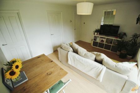2 bedroom apartment to rent - Photo 2
