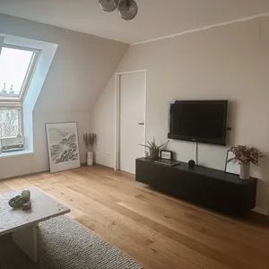 Helle 2,5-Zimmer-Wohnung mit großzügiger Wohnküche in 1200 Wien - Photo 2