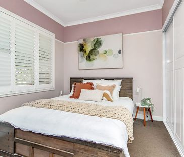 Well Positioned Family Cottage - Photo 5