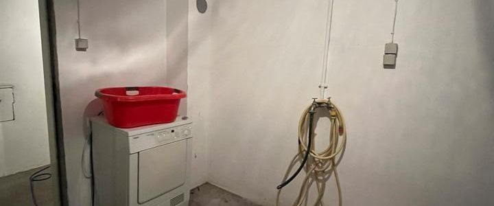 Helle 3,5-Zimmer Wohnung mit 3 Balkonen - zentral gelegen - Foto 1