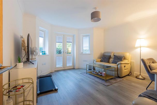 1 bedroom apartment to rent - Photo 1