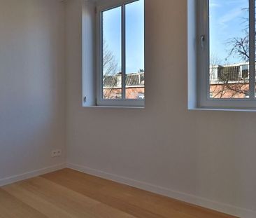 Woning te huur in Kortrijk voor € 1.100 met 3 slaapkamers - Photo 2