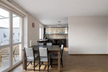 4 pokoje | 95 m² | 2 łazienki | Balkon | Garaż - Photo 2