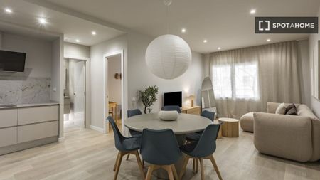 3 room luxury Apartment for rent in Barcelona, Spain - Photo 5