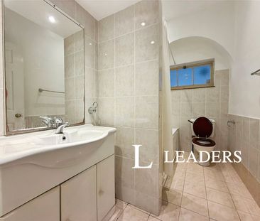 2 bedroom cottage to rent Canwick Hall, Hall Drive, Canwick, Lincol... - Photo 6