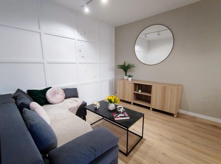 Ciche mieszkanie z 2 miejscami parkingowymi - Zdjęcie 4