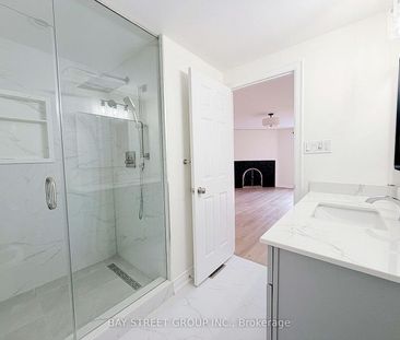 For Lease - 1412 Peerless Court, Oakville, Ontario - Photo 3