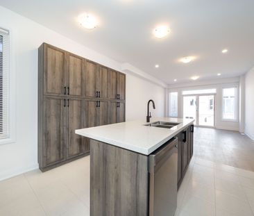 For Lease - 26 Ranch Terrace, Barrie, Ontario - Photo 1