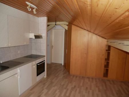 FRIBOURG - CHAMP DES FONTAINES 22 - 2 PIECES AU 3EME ETAGE - SANS ASCENSEUR - Photo 3