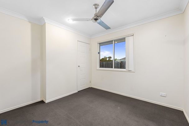 LOVELY MODERN HOME AWAITS! - Photo 1