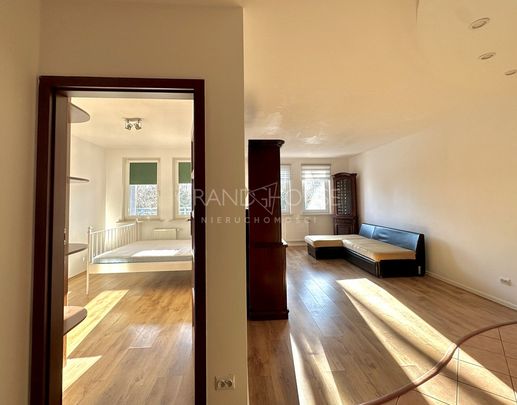 top centrum !!! 2 pok. garaż - Photo 1