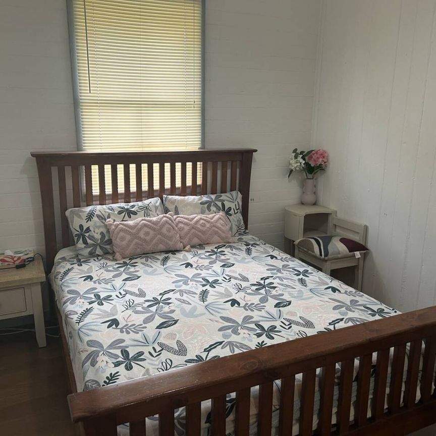 FURNISHED HOME IN POPULAR EAST TAMWORTH - Photo 1