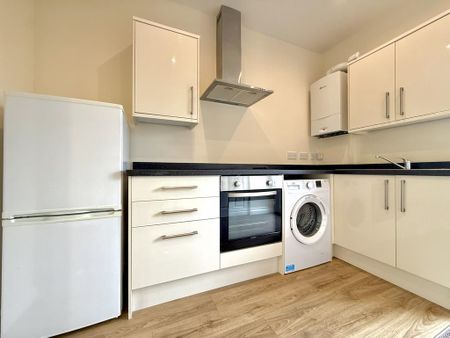 Studio to rent - Photo 5