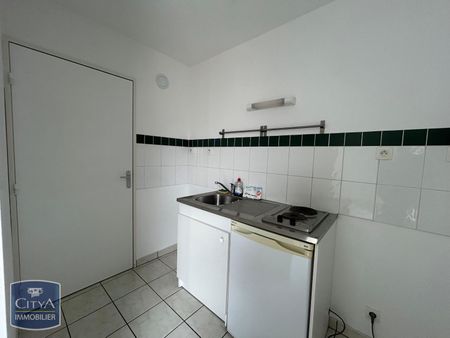 Location Appartement 1 pièce 37m² BLOIS 41000 - Photo 2