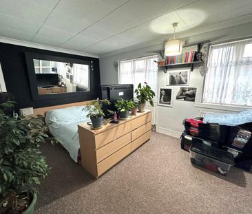 2 bedroom detached house to rent - Photo 3