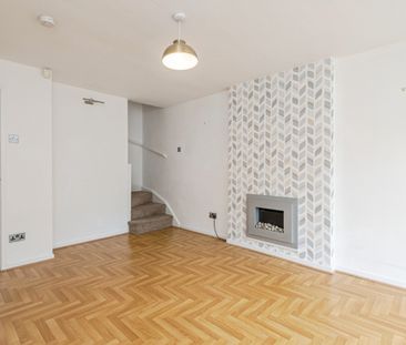 2 Bed Terraced House, Allerton Grange Croft, LS8 - Photo 1